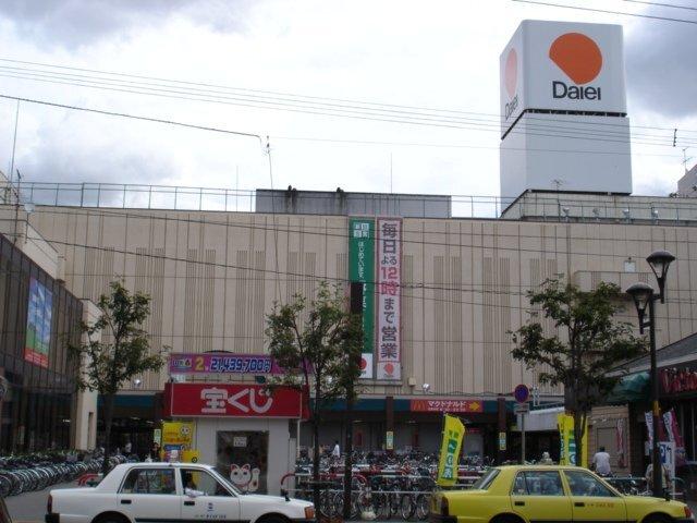 ダイエー麻生店：888m