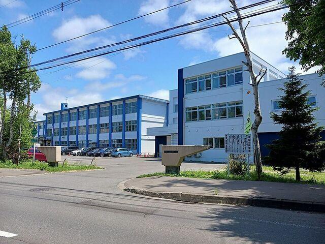 恵明中学校：300m