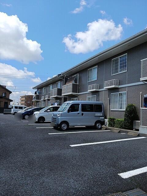 ロイヤルパークＡ（201） 駐車場