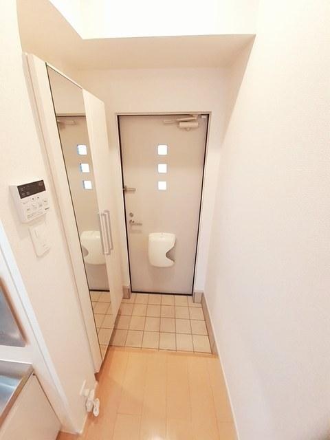 和Ⅲ（103） 玄関