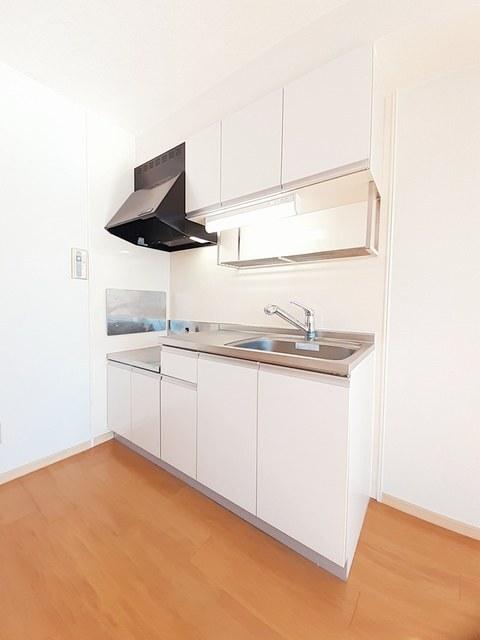 ＨＯＭＥ・Ｙ（203） キッチン