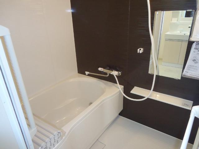 ユニヴァリィ　ブリランテ 部屋画像