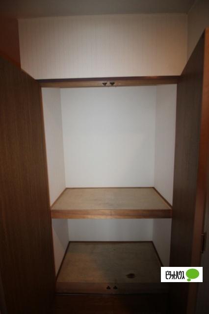 ハイム屋敷前（304） 収納