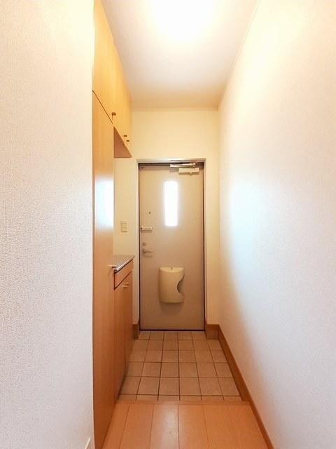 ジェルセートＢ（202） 玄関