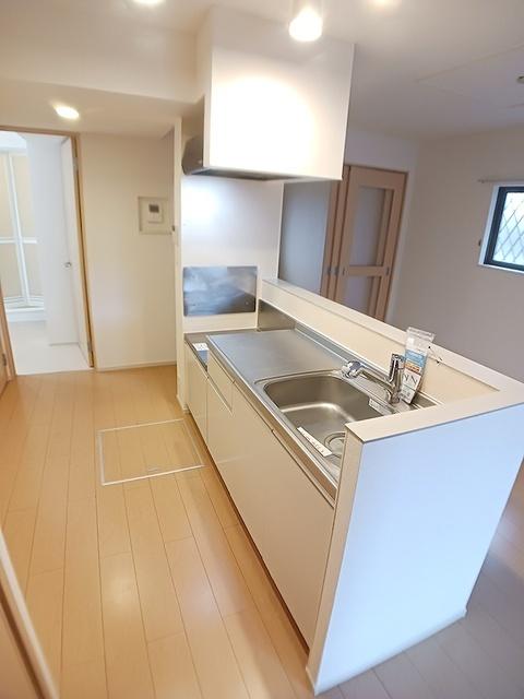 ルミナスローズ（103） キッチン