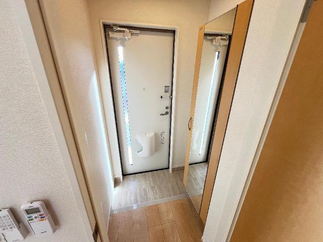 ポラリス 玄関