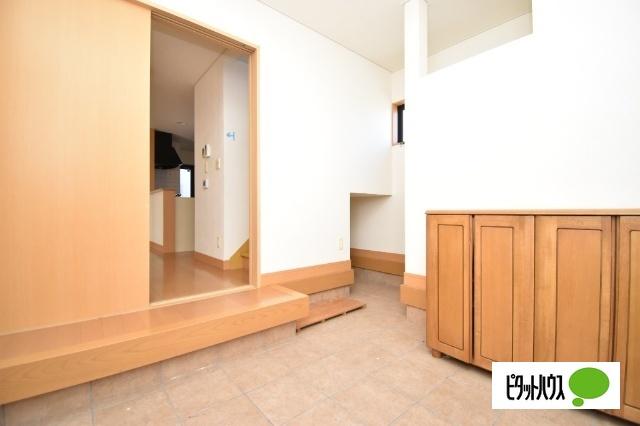 六供町戸建住宅 玄関
