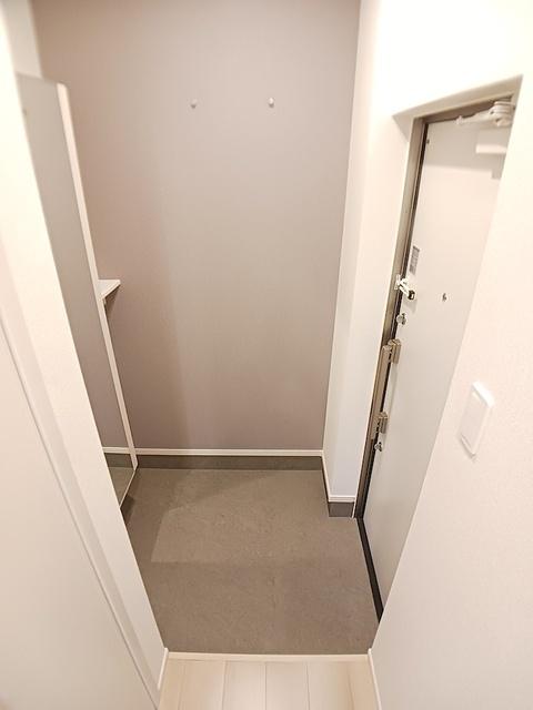 センチュリー（106） 玄関