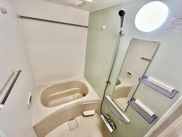 ブルゴーニュ 部屋画像