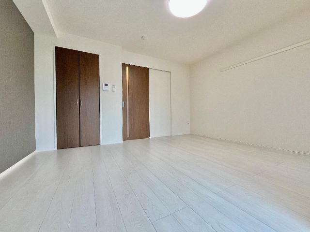 ブルゴーニュ 部屋画像
