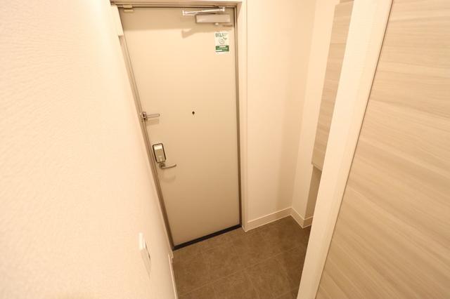 クロッシア住吉町（205） 玄関