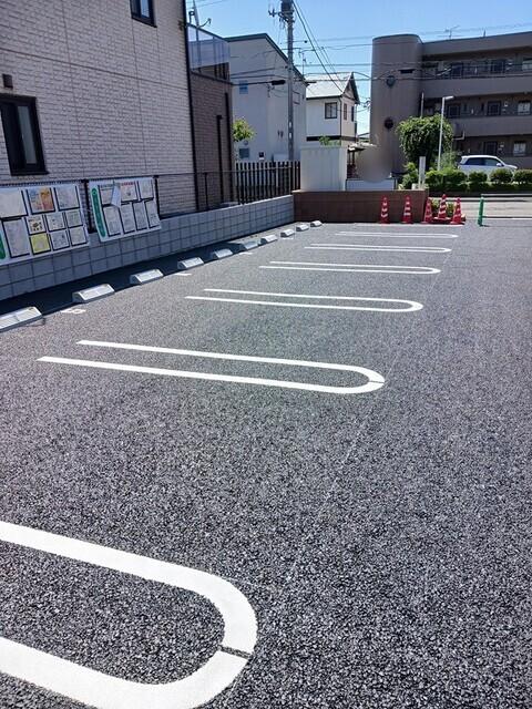 クリスタル　パレス（101） 駐車場