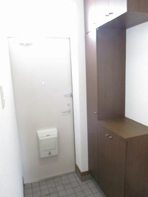 エスポワール本宿Ａ（101） 玄関