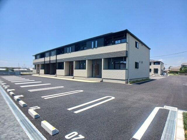 ロータス三室　Ｃ（102） 駐車場
