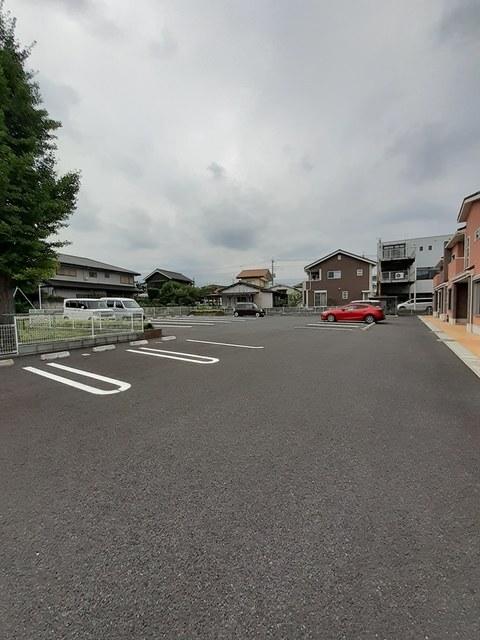 シャローム　Ⅰ（103） 駐車場