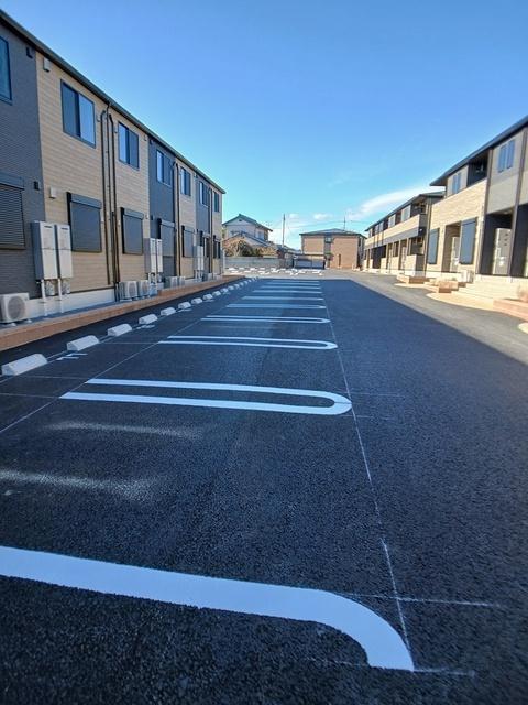 プレッソ高崎Ｅ（103） 駐車場