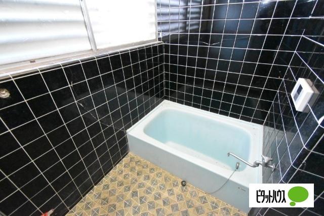 渋川市戸建住宅 バス／シャワー