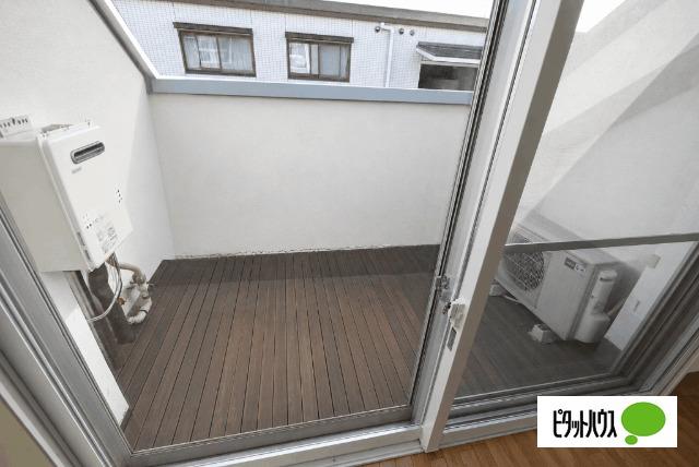 ＫＧ　Apartments（202） バルコニー