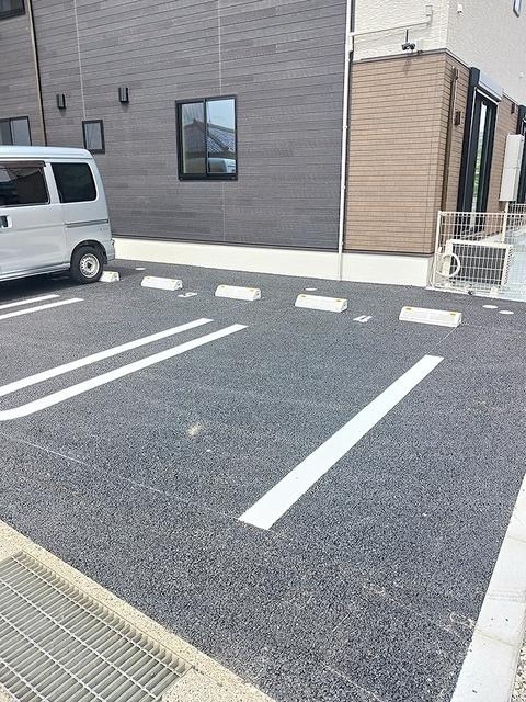 カーサ　ソラティオ（201） 駐車場