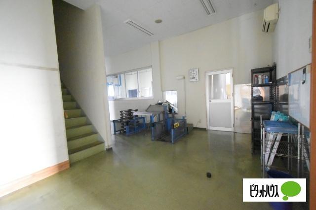 新保町　倉庫付事務所（一括） 部屋画像