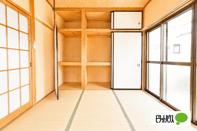 トロワ　グラーシア（B5） 収納