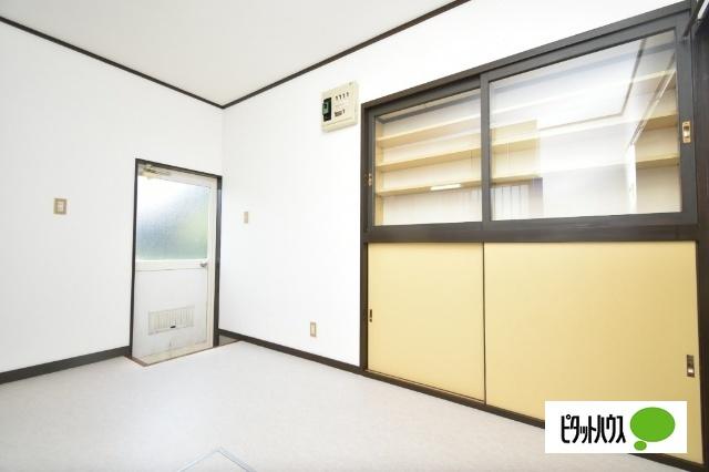 波志江町貸住宅 収納