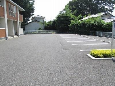 ヒル　サイドⅡ（201） 駐車場