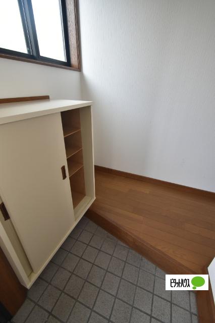 文京町山岸ハイツ（105） 玄関