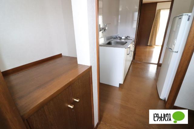 前橋市文京町アパート 玄関