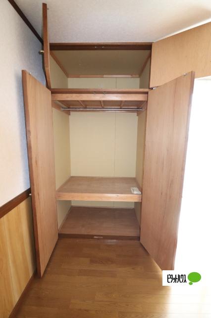前橋市文京町アパート 収納