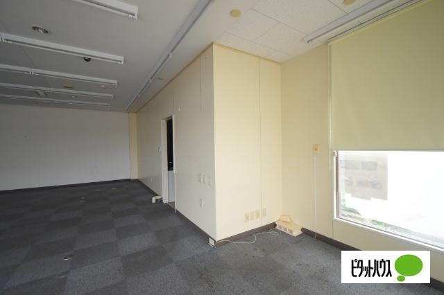 高崎市井出町貸店舗（一括） 室内