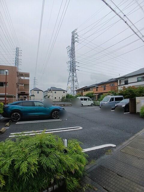 ジェルメⅡ（102） 駐車場