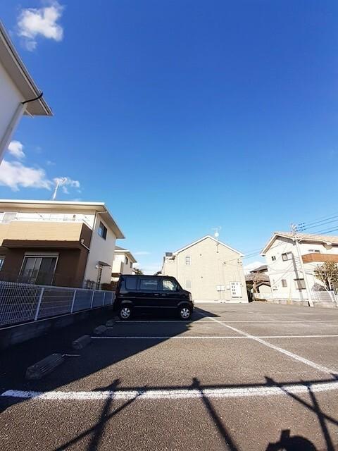 アフロート（204） 駐車場
