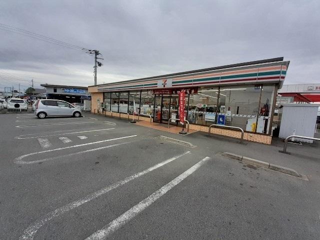 セブンイレブン上毛大橋通り店：1400m