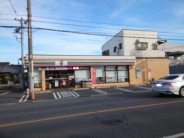 セブンイレブン吉井町店：850m