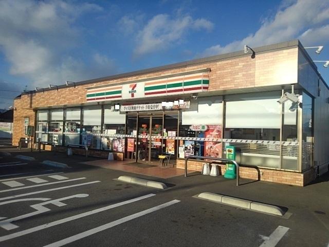 セブンイレブン上小鳥店：170m