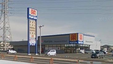 マツモトキヨシ高崎新保町店：473m