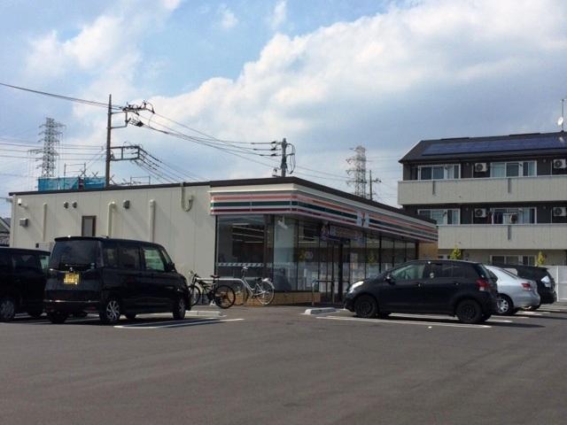 セブンイレブン高崎日高町行人店：207m