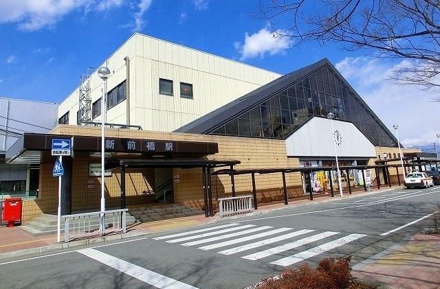 新前橋駅：2000m