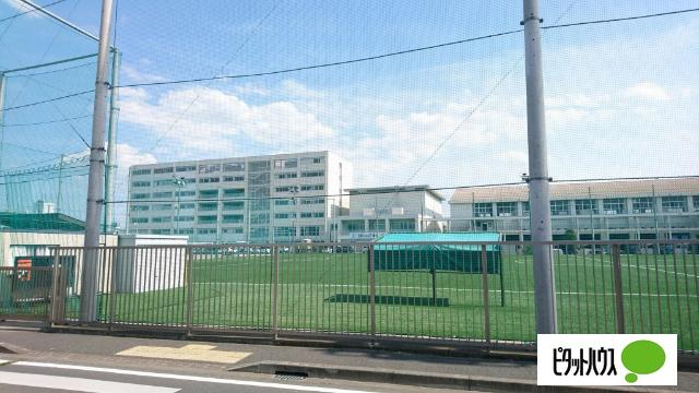 群馬県立前橋商業高校：780m