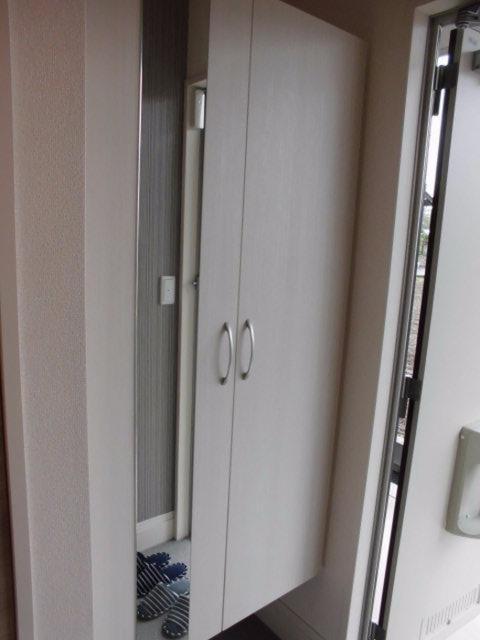 オペラハウス青柳（101） 玄関