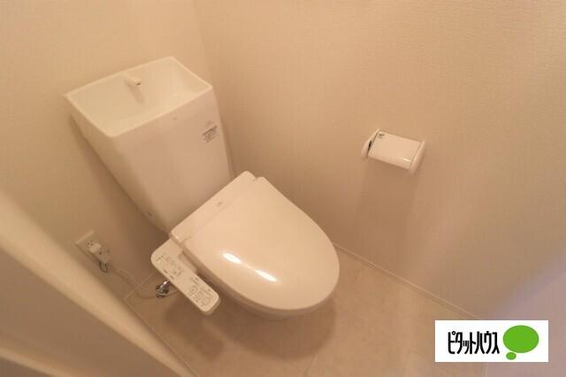 D-ROOM三河町（101） トイレ
