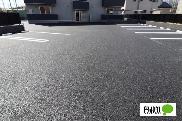 D-ROOM三河町（101） エントランス