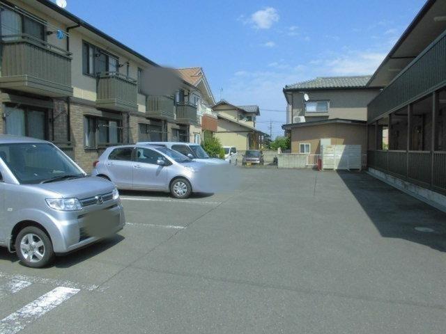 ヘイスティング　Ａ（103） 駐車場