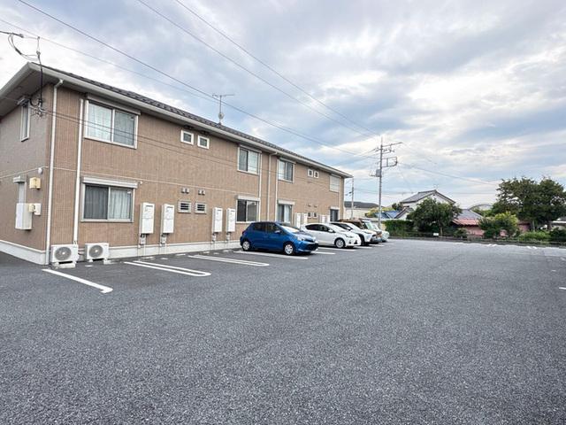 グランジェ　Ⅰ（102） 駐車場