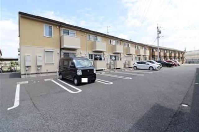 Rosemary/Marigold/Freesia　Freesia（103） 駐車場