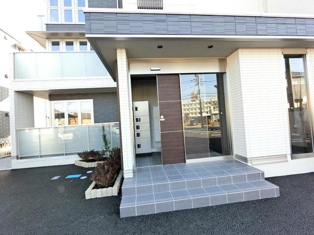 コンフォート上和田（202） エントランス