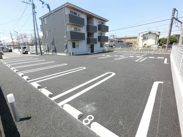 フィエルテ（201） 駐車場