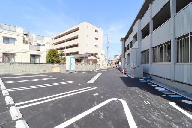 ルミナス大和町（306） 駐車場