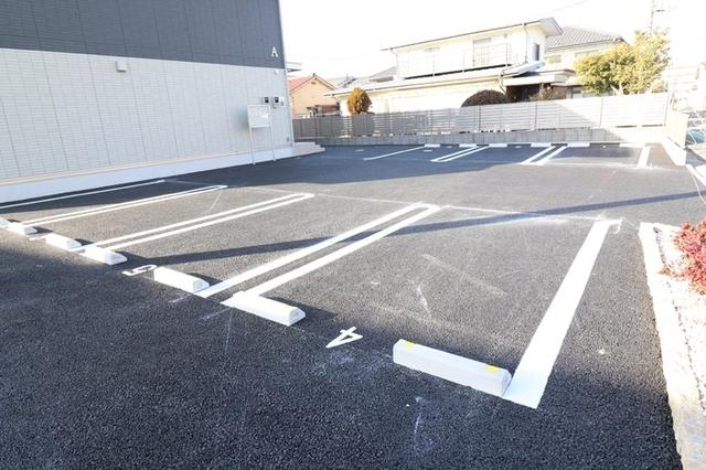 ハイトラスト　A（101） 駐車場